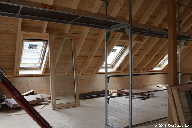 Velux-Fenster im Dachgeschoss vom Holz100-Haus